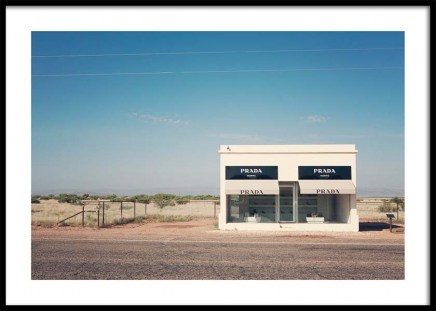 Prada Marfa Poster en el grupo  Pósters / Fotografías con Desenio AB (3470)