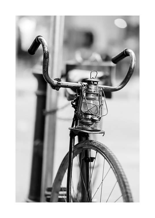 Old Bike Poster / Blanco y negro con Desenio AB (10549)