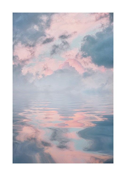 Póster de la naturaleza de un lago y el cielo con nubes en tono pastel reflejándose en el agua 