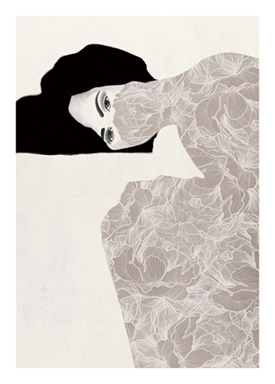  – Dibujo de una mujer con la boca y el cuerpo cubiertos por un estampado floral en blanco, fondo beis
