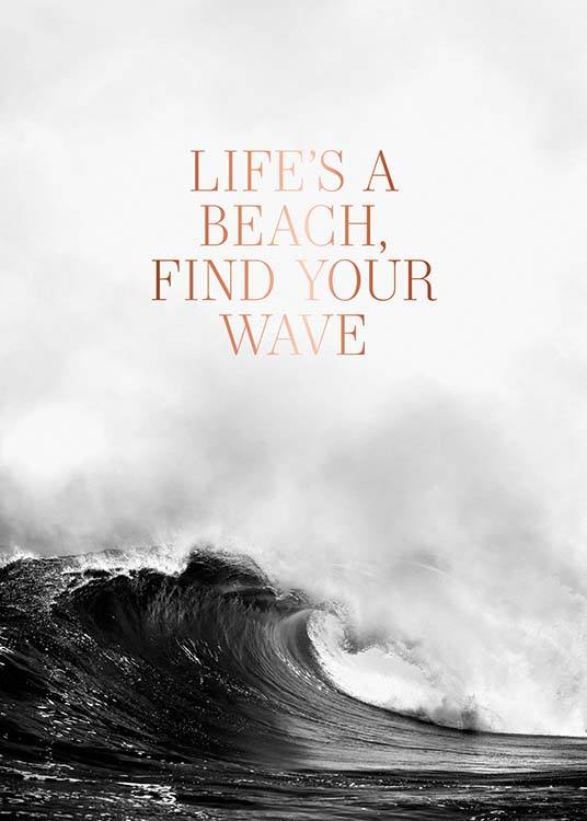 – Fotografía en blanco y negro con una ola grande y una cita escrita en color cobre.